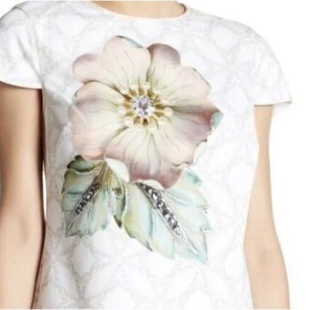 Ted Baker London Alila Cap Sleeve Sheath Dress Floral Pearl White Size 3 / 6 - 8 - Picture 4 of 14